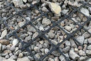 Polyester Geogrid löser problemet med vägsprickor i bergsområden